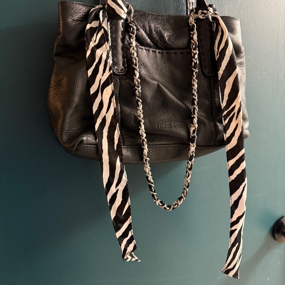 vintage stone & co black leather shoulder bag with zebra scarf - Picture 5 of 10